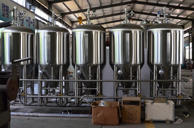 100L-1HL-1BBL-Cooling fermenter-cooling jacketed tank-fermenter-fermentation tank-conical tank.JPG